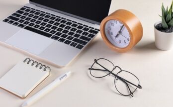 Hỗ trợ nghiên cứu luận văn chính sách công